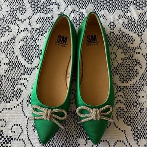 SM New York Green Flats with Bow Detail